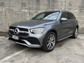 2022 Mercedes-Benz GLC 200 | 2.0P/9AT | 32326 | 7