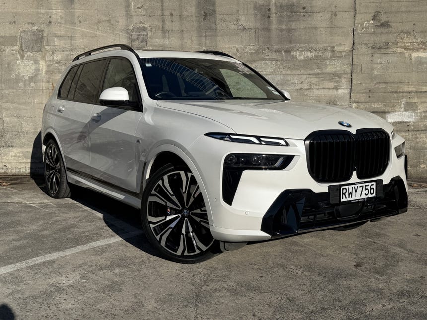 2023 BMW X7 | X40D 3.0DMHT/4WD/8AT | 32686 | 1