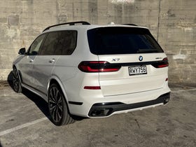 2023 BMW X7 | X40D 3.0DMHT/4WD/8AT | 32686 | 5