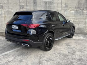 2025 Mercedes-Benz GLC 350 e | 350 E 4MATIC SUV | 32948 | 3
