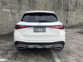 2026 Mercedes-Benz GLC 200 | GLC 200 4MATIC SUV | 33020 | 4