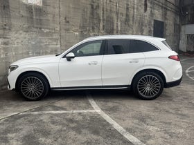 2026 Mercedes-Benz GLC 200 | GLC 200 4MATIC SUV | 33020 | 6