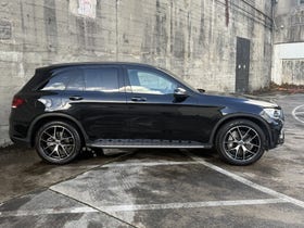 2023 Mercedes-Benz GLC 300 | GLC 300 2.0p/4wd/9AT | 33213 | 2
