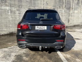 2023 Mercedes-Benz GLC 300 | GLC 300 2.0p/4wd/9AT | 33213 | 4