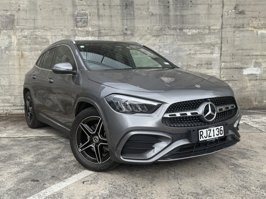 2025 Mercedes-Benz GLA 200 | 200 1.3PT/7AT | 33367 | 1