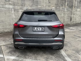 2025 Mercedes-Benz GLA 200 | 200 1.3PT/7AT | 33367 | 4