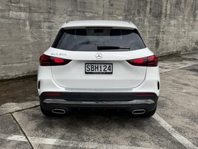 2025 Mercedes-Benz GLA 200 | 200 1.3PT/7AT | 33631 | 2