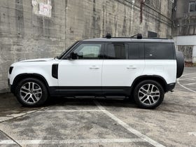 2024 Land Rover Defender | 110 P400E HSE PHEV | 33627 | 6