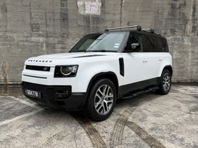2024 Land Rover Defender | 110 P400E HSE PHEV | 33627 | 7
