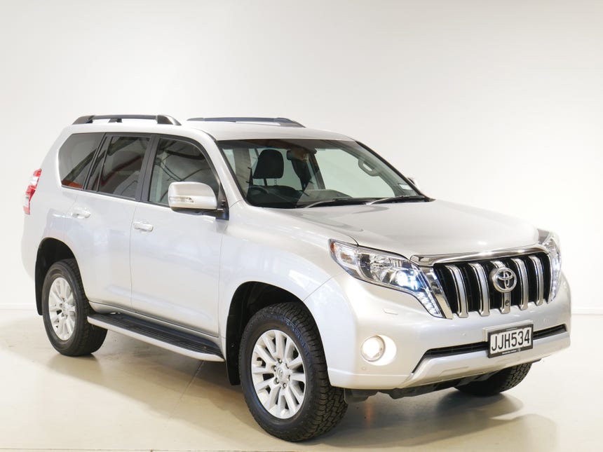 2015 Toyota Land Cruiser Prado | VX 4.0P/4WD/6AT/SW/5 | 15467 | 1