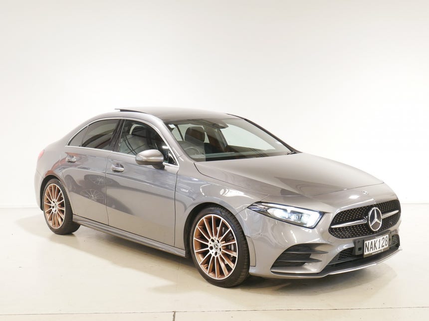 2020 Mercedes-Benz A 200 | A200 Sedan 1.3P/7AT Edition 1 | 16705 | 1