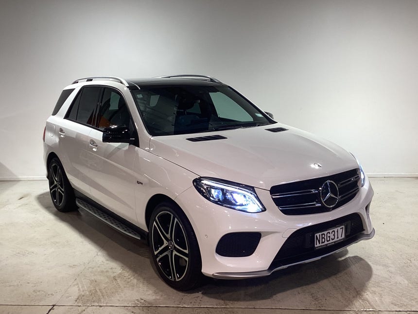 2017 Mercedes-Benz GLE 43 | AMG SUV, 3.0L Bi-Turbo, 9G-TRONIC. | 18639 | 1