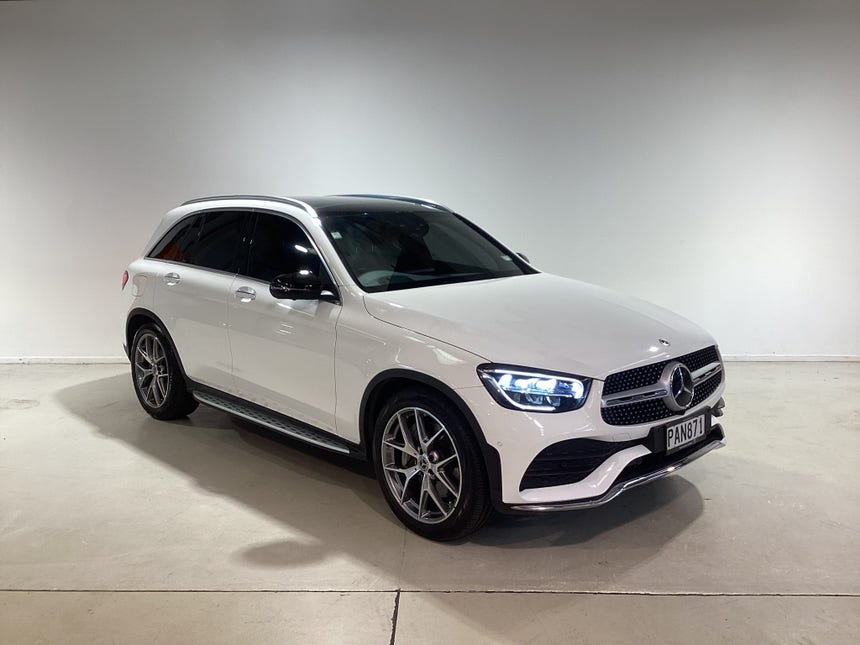 2022 Mercedes-Benz GLC 300 e | GLC 300 E PHEV/4WD/9AT | 20214 | 1