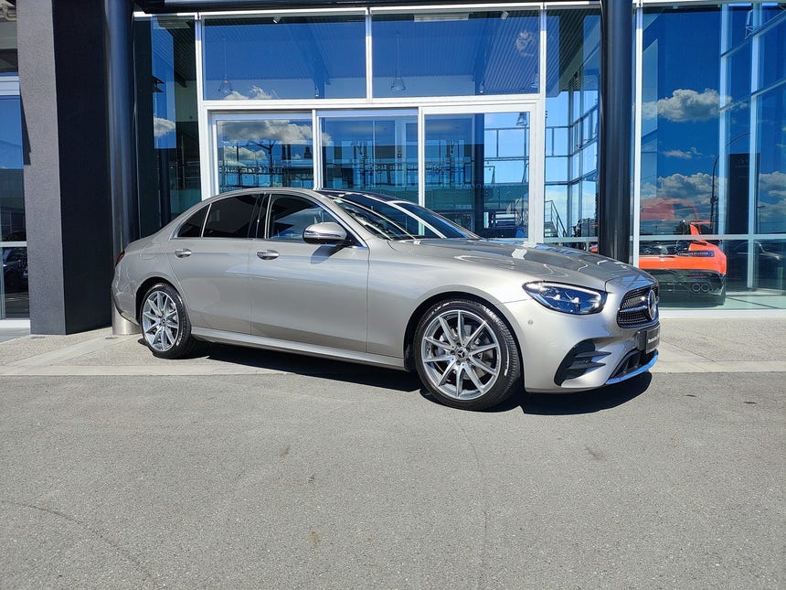 2022 Mercedes-Benz E 200 | AMG Line 2.0L Turbo Petrol E200 | 23085 | 1