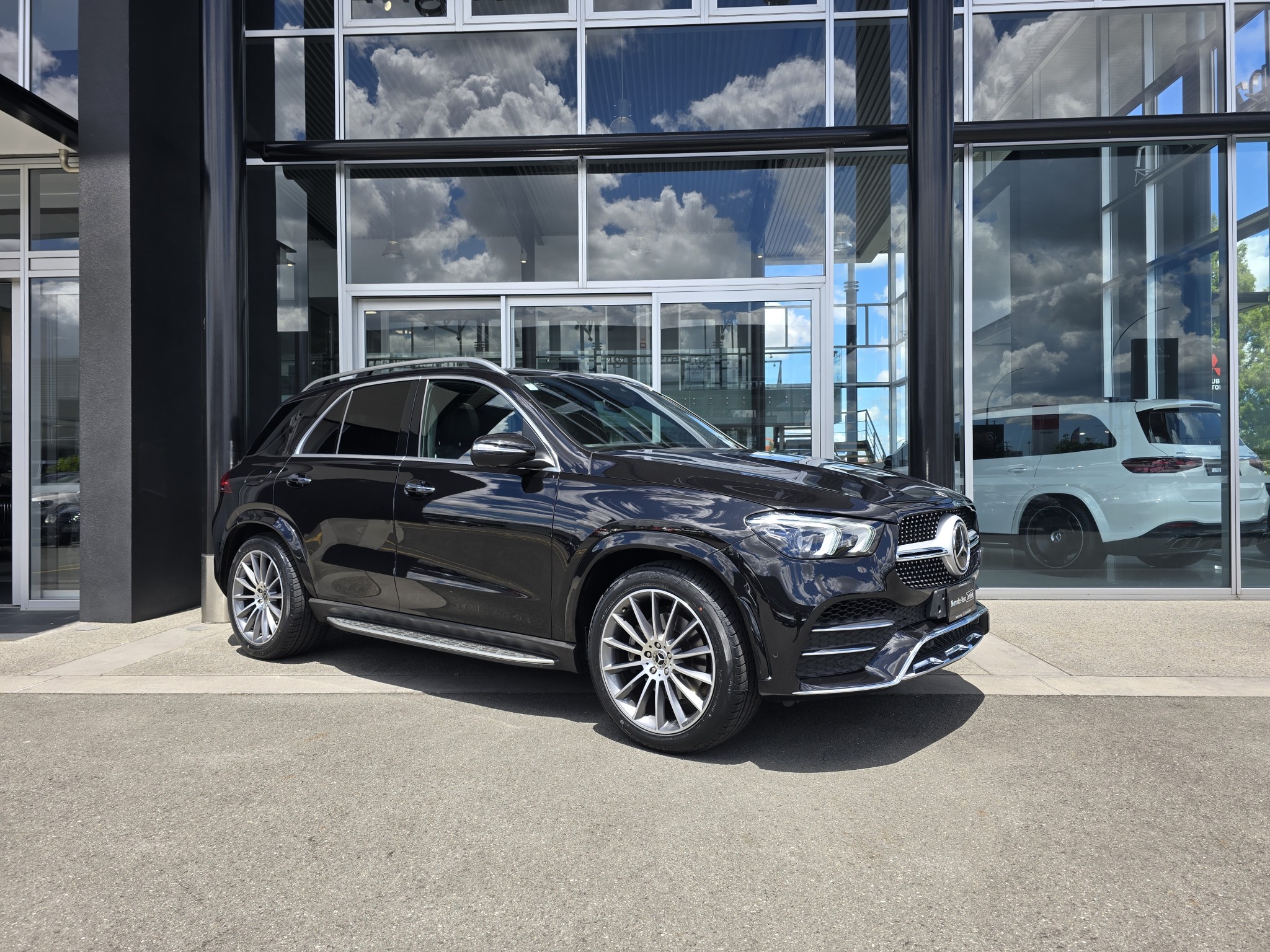 Mercedes-Benz GLE 400 d 2021 | AMG Line Turbo Diesel 243kw 700nm