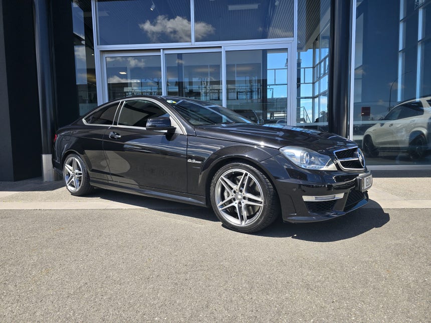 2011 Mercedes-Benz C 63 | AMG 6.2 HANDBUILT V8 452HP C63 Coupe | 28953 | 1