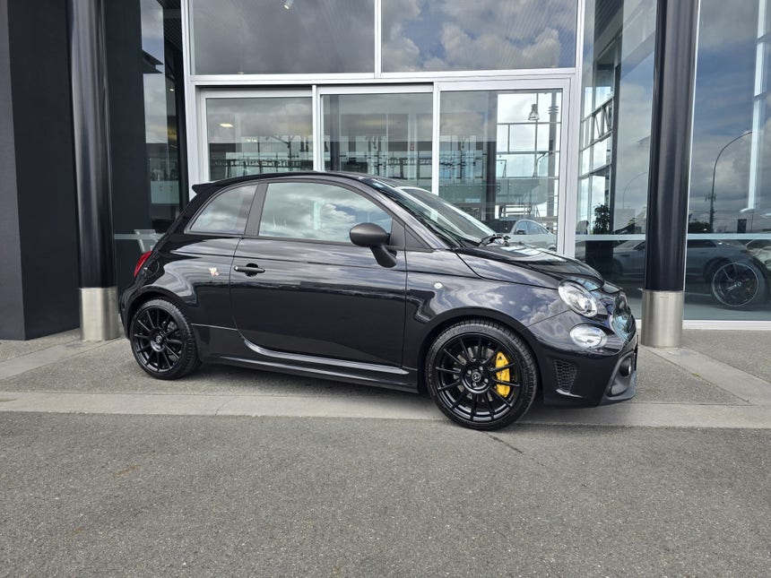 2024 Fiat Abarth | 695 COMPETIZIONE MANUAL 1.4L Turbo | 29296 | 1