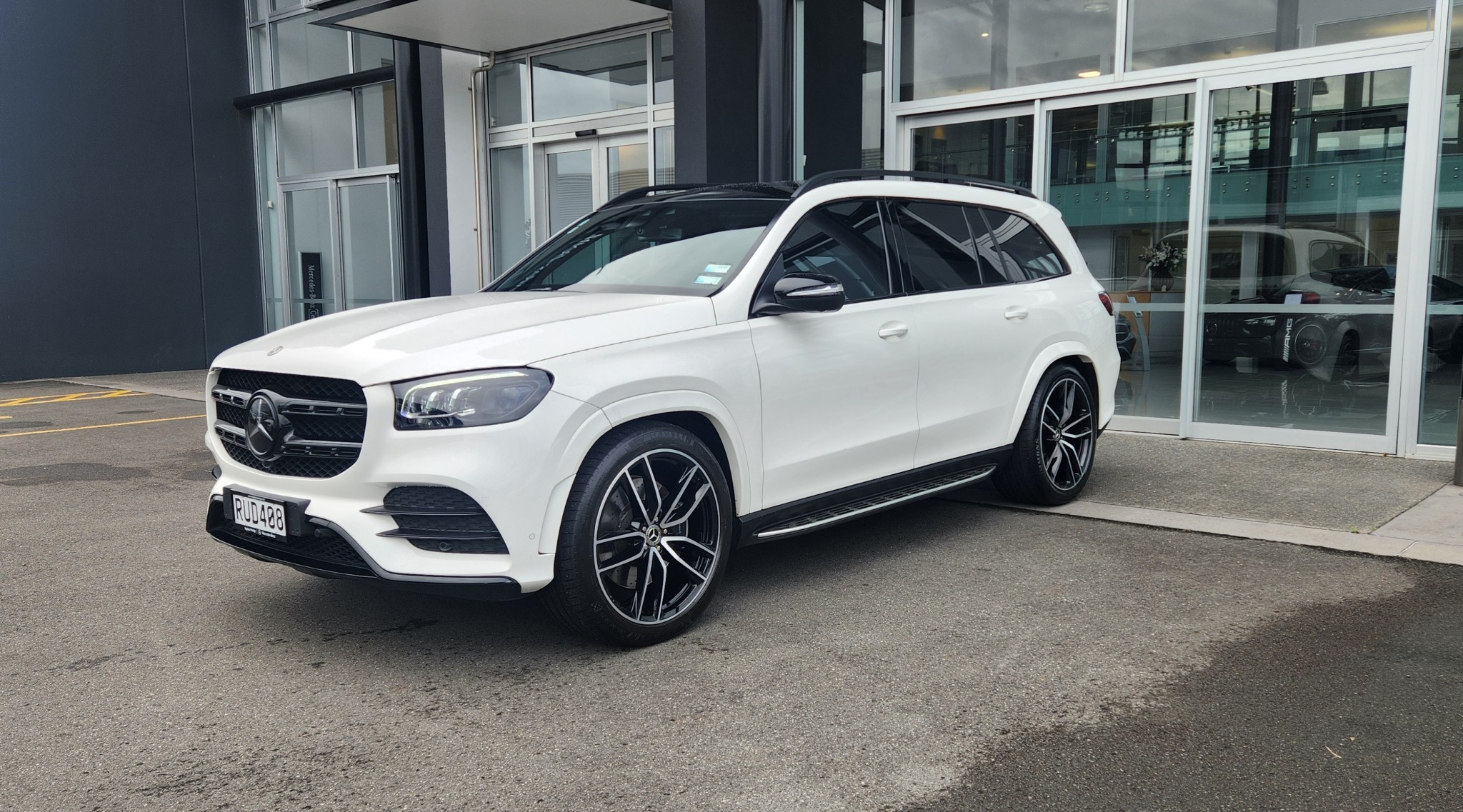 Mercedes-Benz GLS 400 d 2022 | AMG Line 243KW 700NM Turbo Diesel