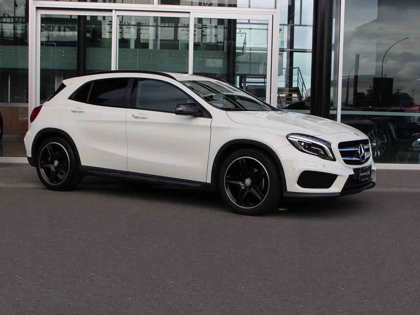 2014 Mercedes-Benz GLA 200 | 2.1L Turbocharged Diesel, 7G-DCT 7-speed automatic | 15038 | 1