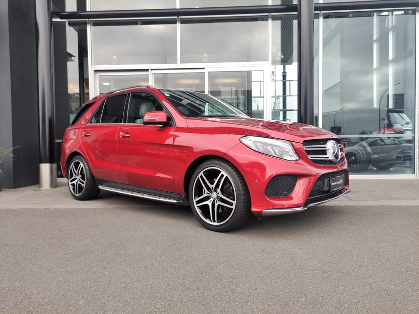 2016 Mercedes-Benz GLE 350 d | 3.0L Turbo Diesel 4-Matic AMG Line | 18019 | 1