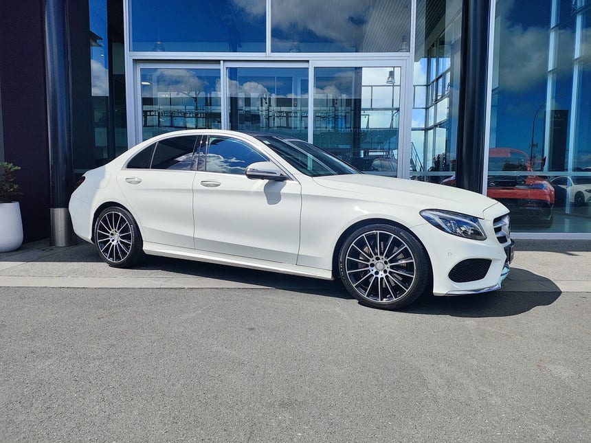 2017 Mercedes-Benz C250 | 2.0L Turbo Petrol AMG Line Vision Package | 21885 | 1