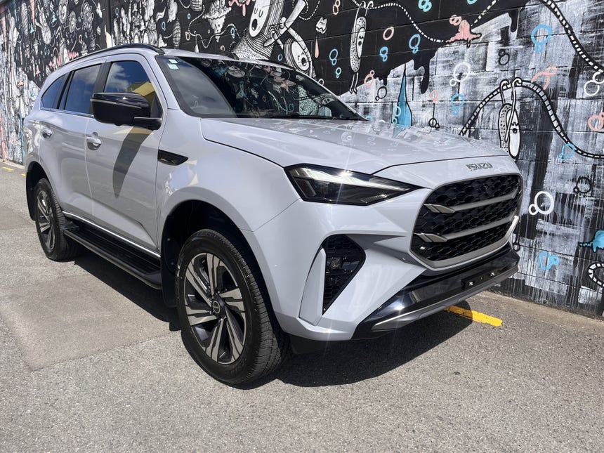 2025 Isuzu MU-X | LS-T 4WD AUTO 3.0DT | 26118 | 1