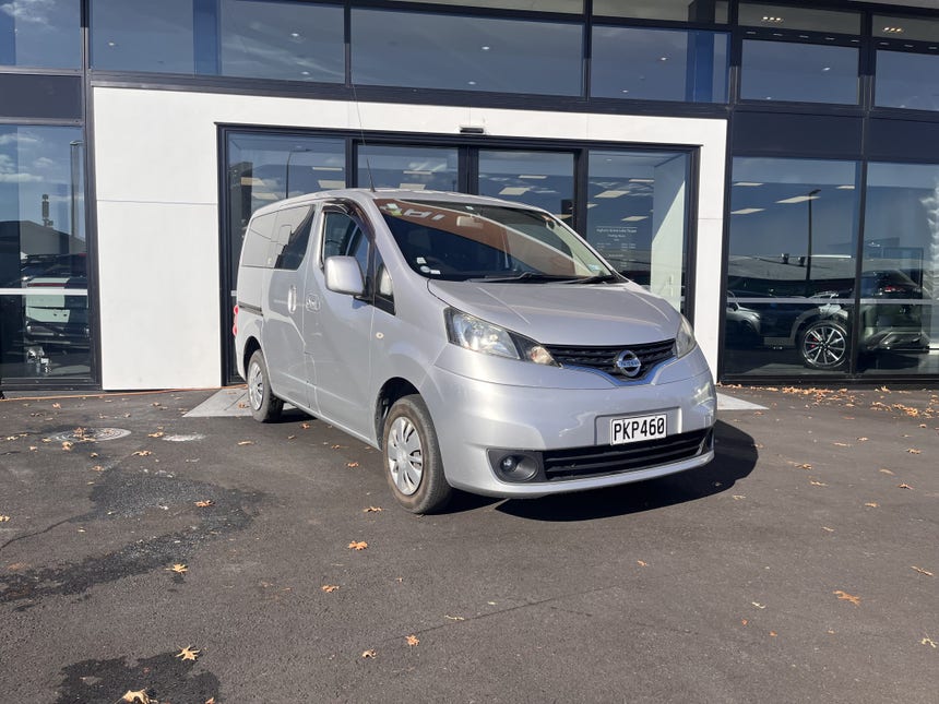 2017 Nissan NV200 | VANETTE WAGON | 26857 | 1