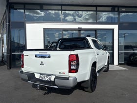 2022 Mitsubishi Triton | DC GLXR 6AT 2.4D/4WD | 30569 | 5