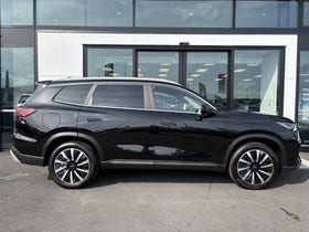 2025 Chery Tiggo 8 | ULTIMATE PHEV/HD CSH | 31185 | 3