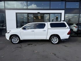 2016 Toyota Hilux | S TD DC 2.8D/5MT/UT | 31512 | 7