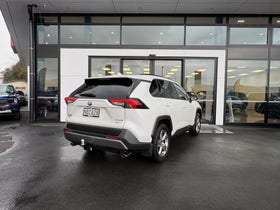 2020 Toyota RAV4 | GXL 2.5PH/4WD/HD | 32160 | 3