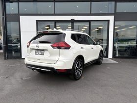 2018 Nissan X-Trail | TI 2.5P/6CVT/SW/5DR | 32238 | 3