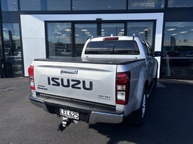 2018 Isuzu D-MAX | LS-T DC 3.0D/6AT | 32332 | 4