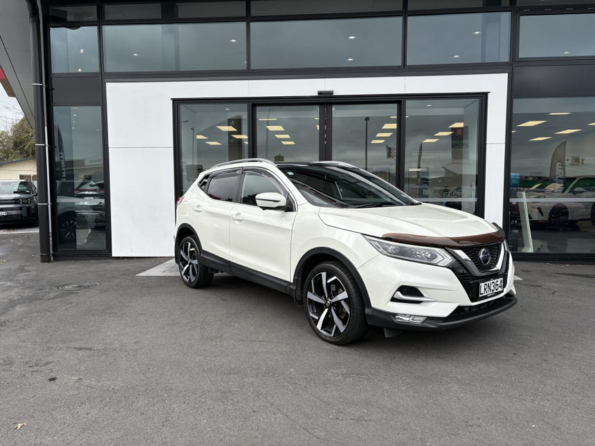 2018 Nissan Qashqai | TI 2.0P/CVT | 32333 | 1