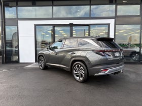 2025 Hyundai Tucson | 1.6T HEV LIMITED AWD | 32341 | 7