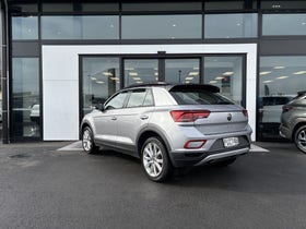 2023 Volkswagen T-ROC | TSI LIFE 2WD 1.4PT | 32387 | 6