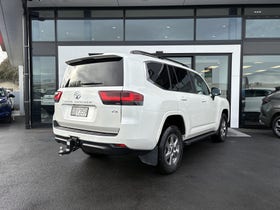 2023 Toyota LANDCRUISER | VX 3.3DT/4WD/10AT | 32401 | 3