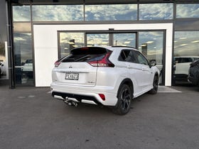 2022 Mitsubishi Eclipse Cross | VRX PHEV/4WD/AT | 32402 | 3