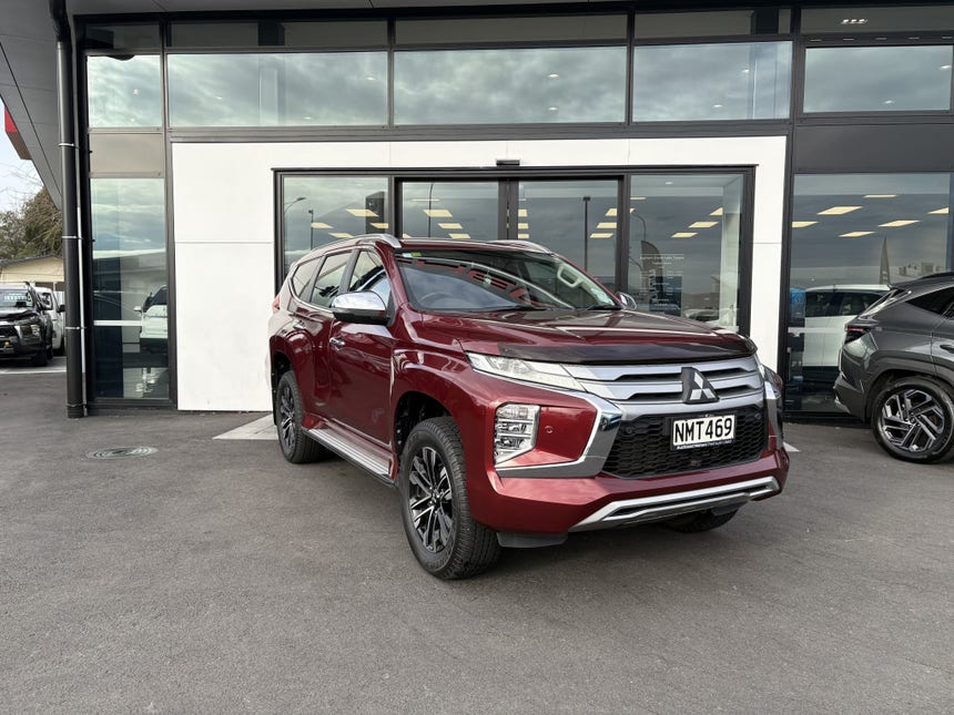 2021 Mitsubishi Pajero Sport | VRX 2.4D/4WD/8AT | 32417 | 1