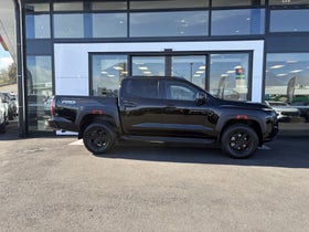 2026 Nissan Navara | P4X 2.4D/4WD/6AT | 32479 | 2