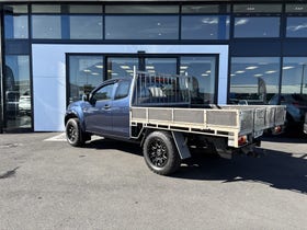 2015 Isuzu D-MAX | LX SPACE 3.0D/4WD/5M | 32530 | 6
