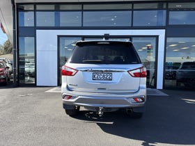2017 Isuzu MU-X | 4WD AUTO 3.0D/4WD | 32607 | 7