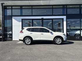 2014 Nissan X-Trail | ST 2.5P/6CVT/SW/5DR | 32707 | 2