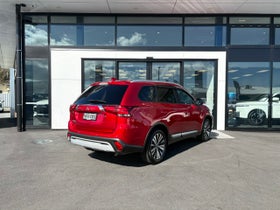 2021 Mitsubishi Outlander | LS 2.4P/CVT | 33188 | 3