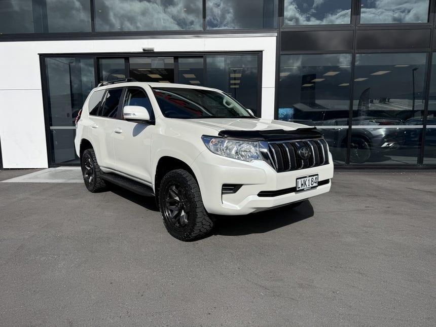 2018 Toyota Land Cruiser Prado | GX 2.8D/4WD/6AT | 33892 | 1