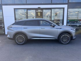 2025 Omoda 9 | PHEV/AWD/HD | 33897 | 2