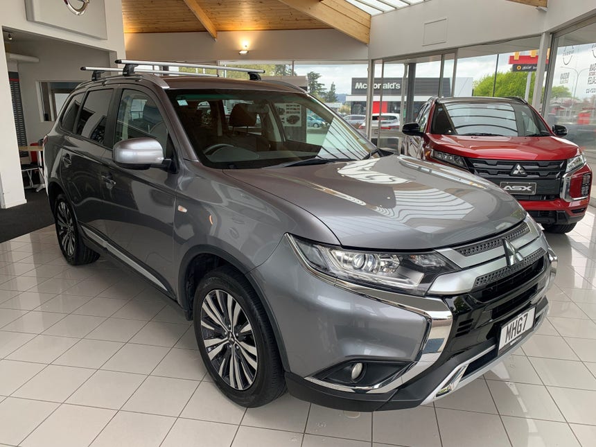 Mitsubishi Outlander 2019 | LS 2.4P/4WD/CVT