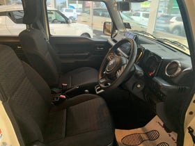 2024 Suzuki Jimny | 5-DOOR 1.5P/4WD/4AT | 27304 | 5