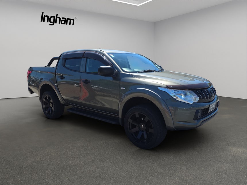 2016 Mitsubishi Triton | D/CAB GLXR 2.4D/6MT | 29056 | 1