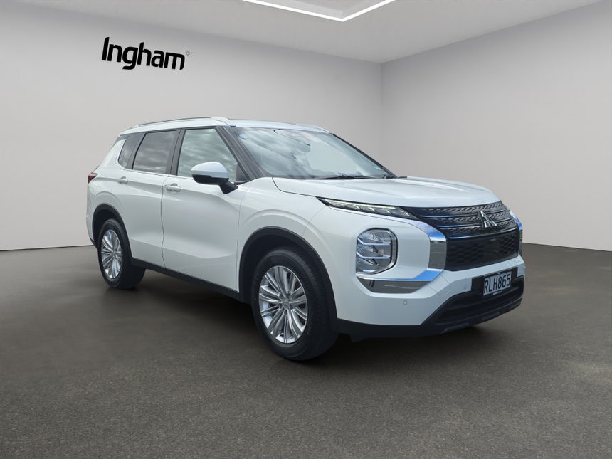 2025 Mitsubishi Outlander | LS 2.5P/CVT | 29428 | 1